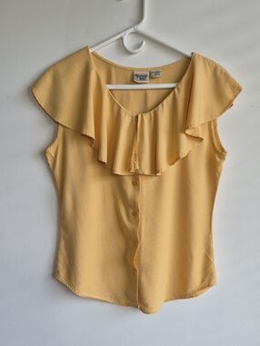 Flowy Yellow Ruffle-Trim Sleeveless Top